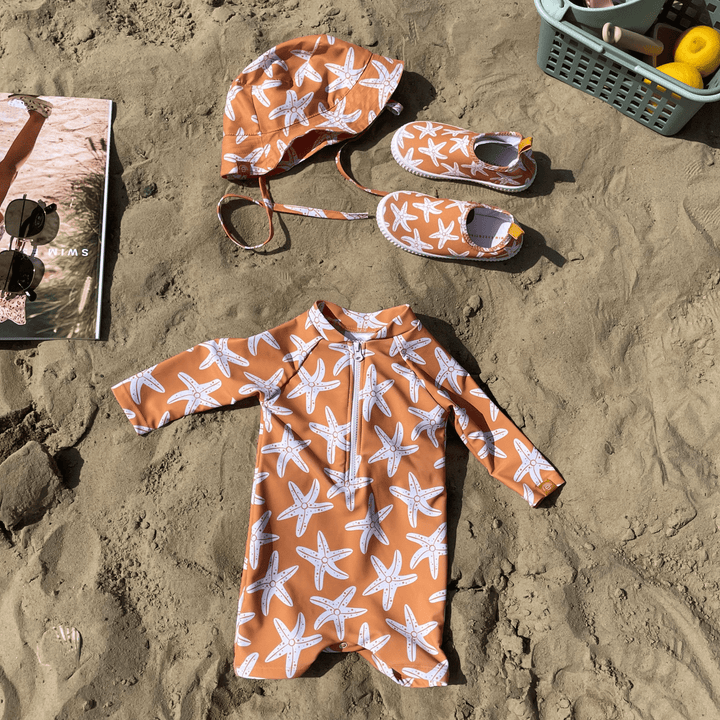 Swim Essentials Boys UV Long Sleeved Swimsuit Rashguard, Sea Stars