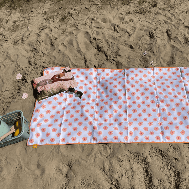 Swim Essentials Luxe Recycled Microfiber Beach Towel, Floral Love, 135 x 65 cm