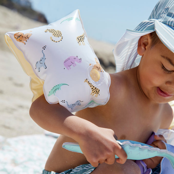 Swim Essentials Inflatable Arm Bands -  Wild Life, 2-6 yrs
