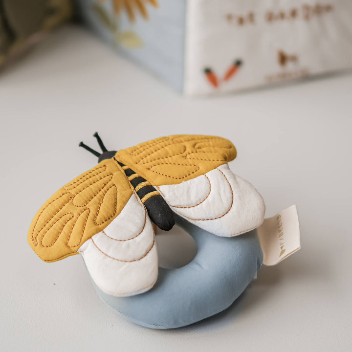 Fabelab Rattle - Bee - Whisper White, 14 cm