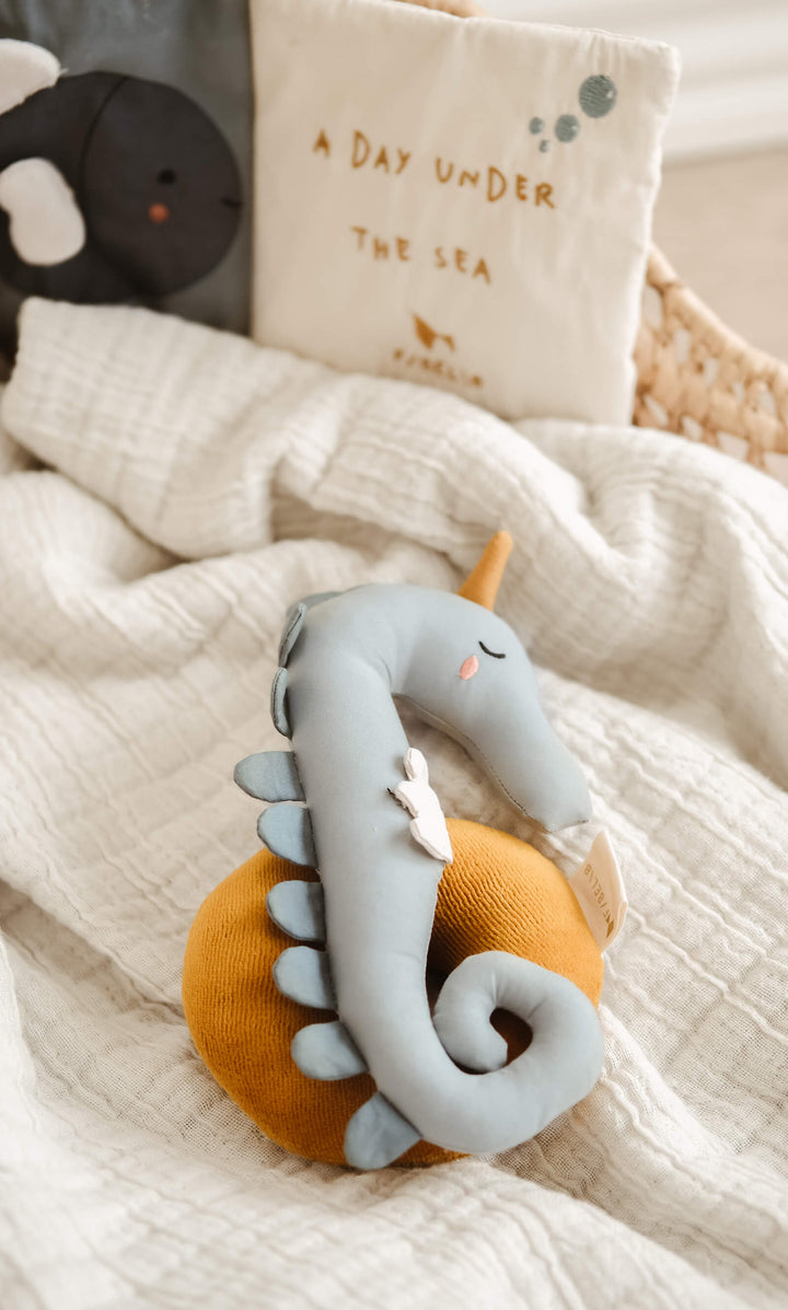 Fabelab Rattle - Seahorse, Slate, 21 cm