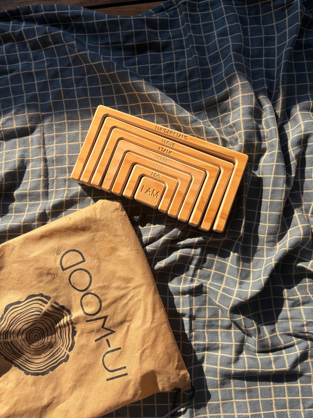 In-wood - Square Affirmation Rainbow