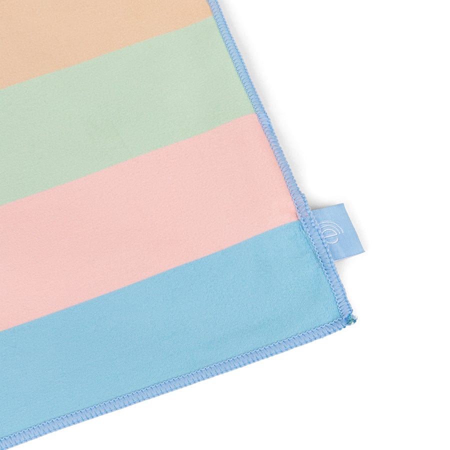 Swim Essentials Luxe Recycled Microfiber Beach Towel, Color Rush, 170 x 90 cm