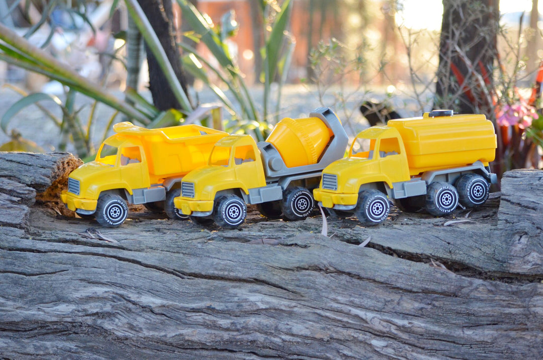 Plasto Yellow Construction Truck Set, Small (3 Pack) - 26 cm