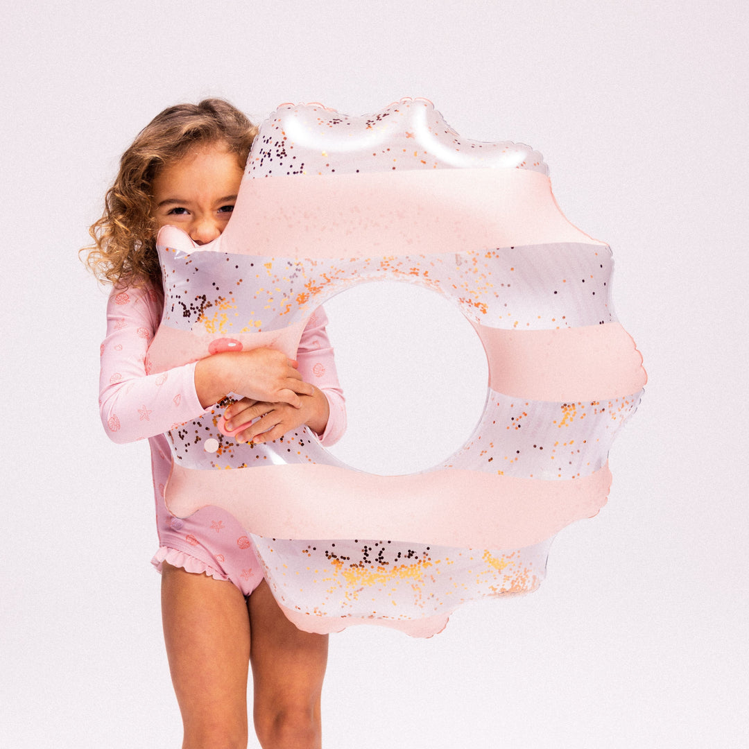 Swim Essentials Inflatable Swim Ring - Sally Shell, 65 cm