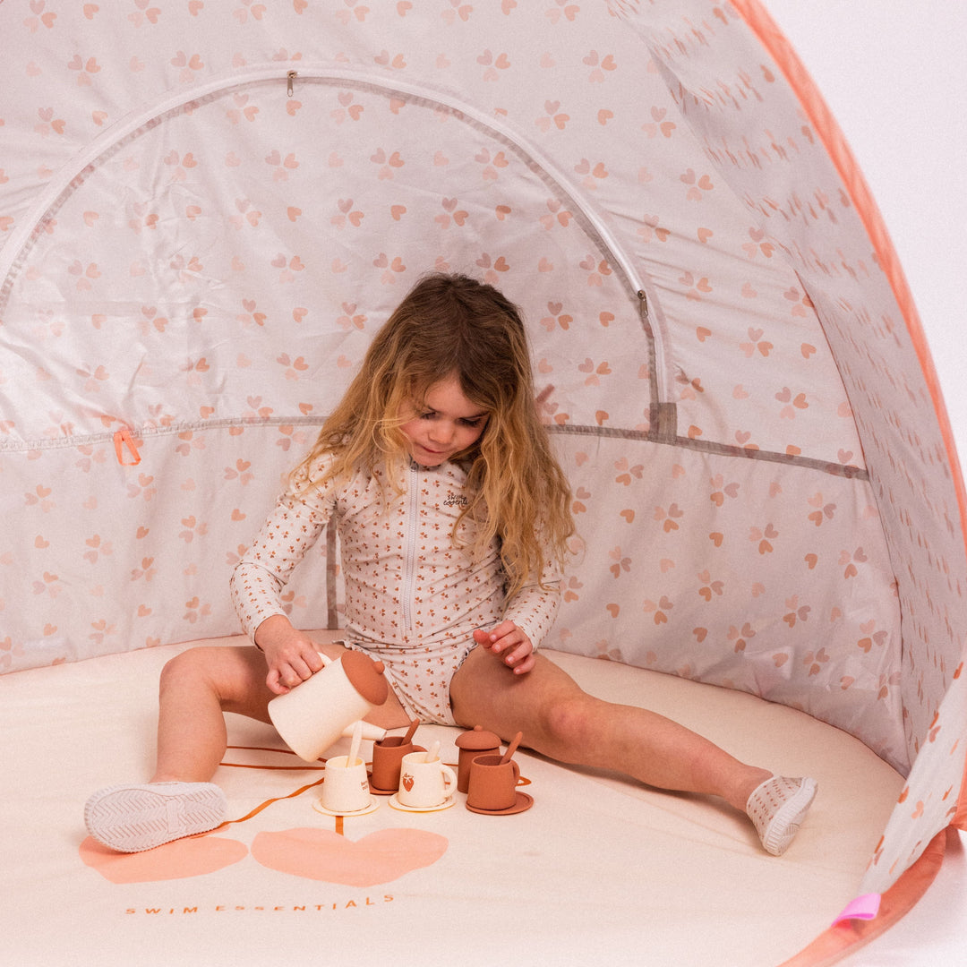 Swim Essentials Silicone Tea Playset - Strawberry Fields, 9 pcs